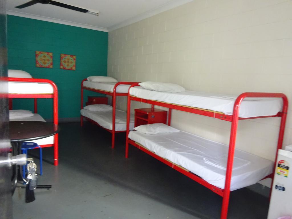 A Pousada Adventurers Backpackers Townsville Quarto foto